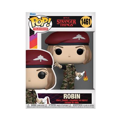72140_StrangerThings_S4_W3_HunterRobinWithCocktail_POP_GLAM-1-HiRes.jpg